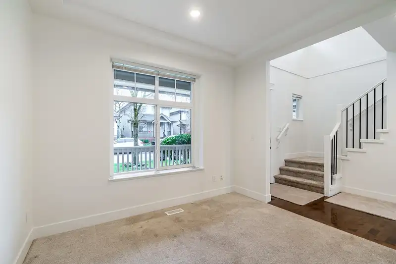 6170 150 STREET - photo 4 of 29