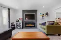 18238 58B AVENUE - thumbnail 11