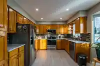 12717 114 AVENUE - thumbnail 3