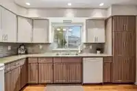 8932 143A STREET - thumbnail 17