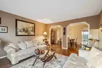 8932 143A STREET - thumbnail 9