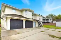 9024 135A STREET - thumbnail 1