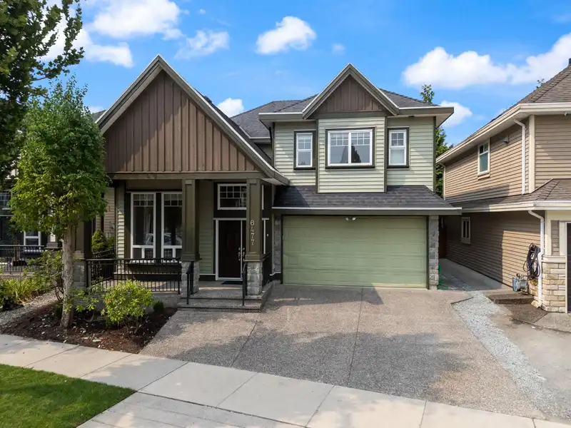 6477 143 STREET - photo 1 of 36