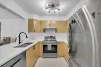 310 15220 GUILDFORD DRIVE - thumbnail 3