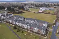29 7348 192A STREET - thumbnail 3