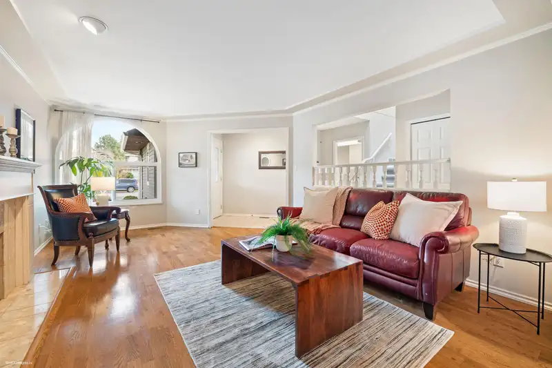 6139 W. BOUNDARY DRIVE - photo 3 of 26