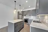 320 18811 72 AVENUE - thumbnail 1