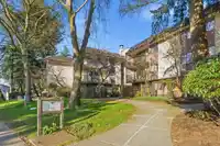 211 7426 138 STREET - thumbnail 3