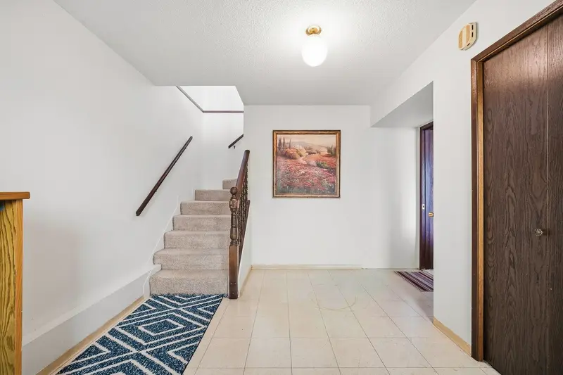 10640 ANAHIM DRIVE - photo 2 of 25