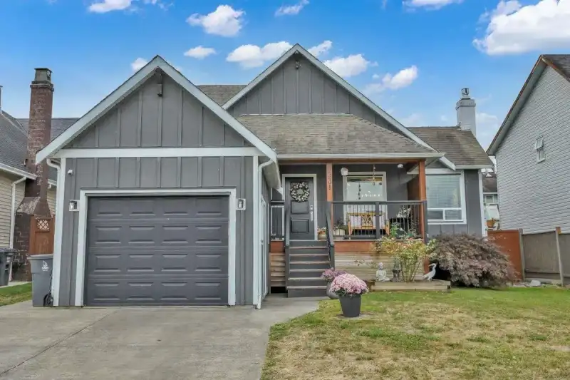 6331 135 STREET - photo 1 of 40