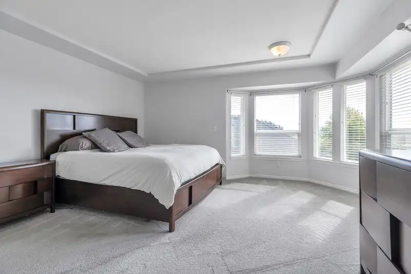 16948 FRIESIAN DRIVE - photo 4 of 17