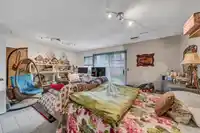 1 13936 72 AVENUE - thumbnail 10