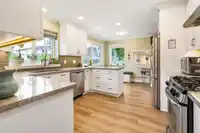 6155 191A STREET - thumbnail 11