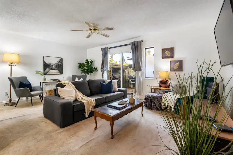 108 9264 122 STREET - photo 4 of 37
