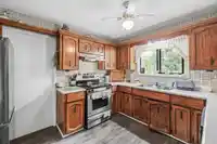 9218 136B STREET - thumbnail 13