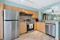 59 8775 161 STREET - thumbnail 16