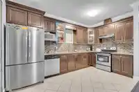 62 7156 144 STREET - thumbnail 12