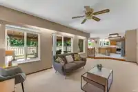 10527 164 STREET - thumbnail 12