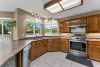 10527 164 STREET - thumbnail 15