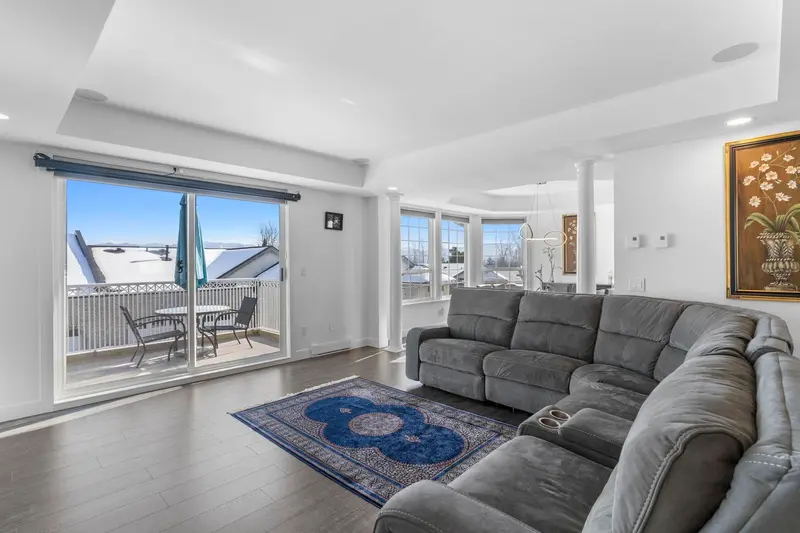 53 31450 SPUR AVENUE - photo 2 of 25