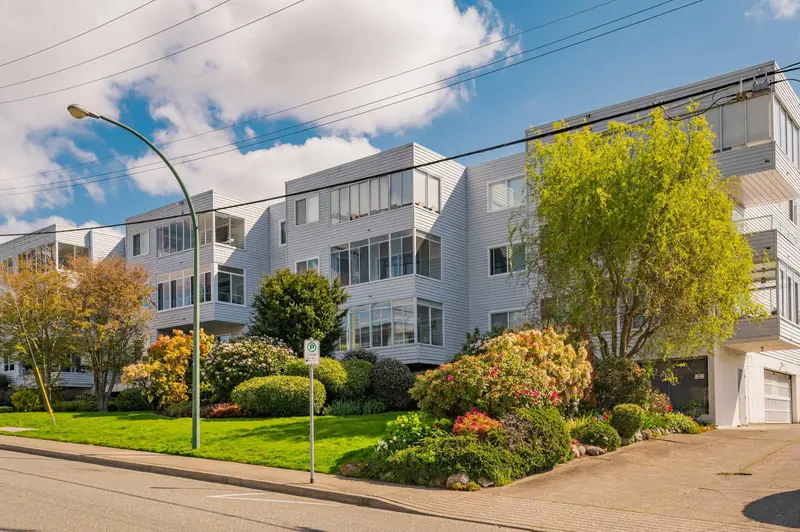 210 1354 WINTER STREET - photo 3 of 25