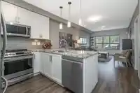 105 6490 194 STREET - thumbnail 4