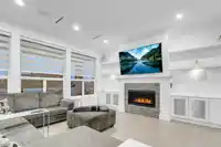 5804 152 STREET - thumbnail 2