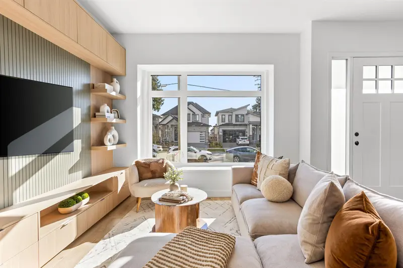 102 16771 21 AVENUE - photo 3 of 25