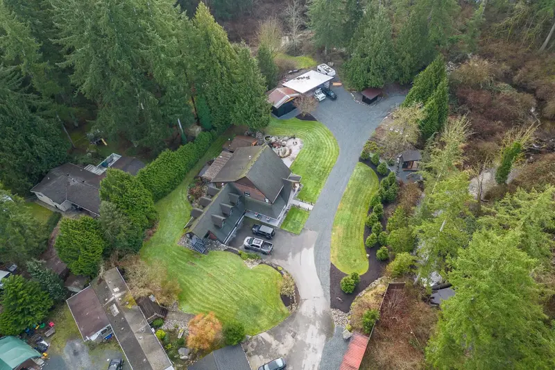 20078 27 AVENUE - photo 3 of 25