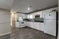 9826 124A STREET - thumbnail 25