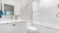 302 10838 WHALLEY BOULEVARD - thumbnail 16