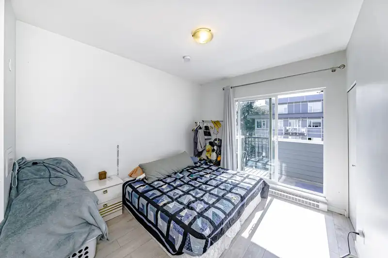 410 13678 GROSVENOR ROAD - photo 3 of 17