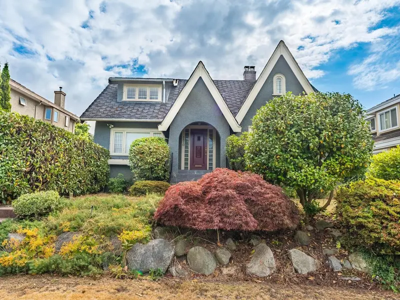 5810 CARTIER STREET - photo 1 of 25