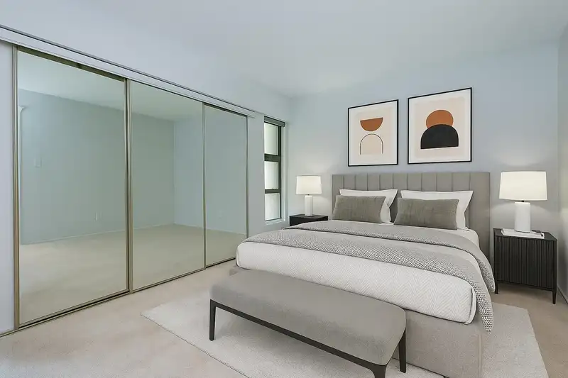 19 13775 102 AVENUE - photo 3 of 40