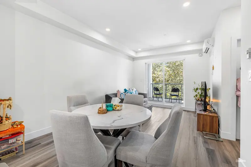 A306 8447 202 STREET - photo 3 of 21