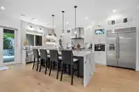 9075 164 STREET - thumbnail 15
