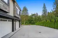 9075 164 STREET - thumbnail 5