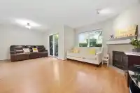 204 16233 82 AVENUE - thumbnail 3