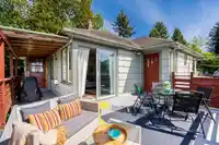 10482 125A STREET - thumbnail 18