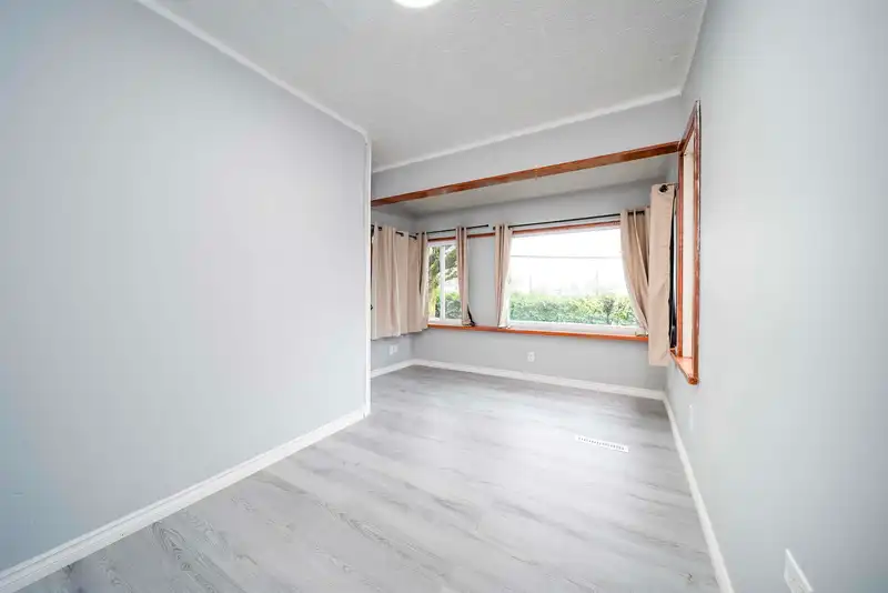 13613 HILTON ROAD - photo 2 of 25
