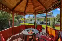 8182 140B STREET - thumbnail 40