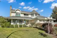 8182 140B STREET - thumbnail 6