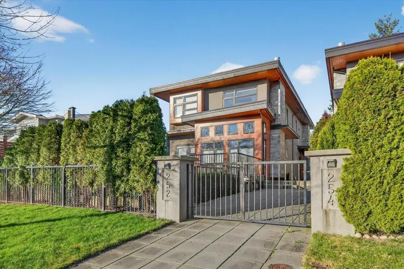 2 252 E 19TH STREET - photo 1 of 25