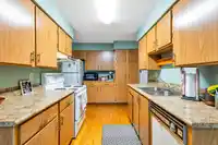 14695 89 AVENUE - thumbnail 12