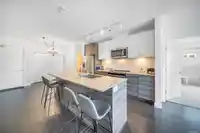 419 10581 140 STREET - thumbnail 24