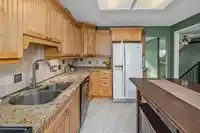 15663 107A AVENUE - thumbnail 12