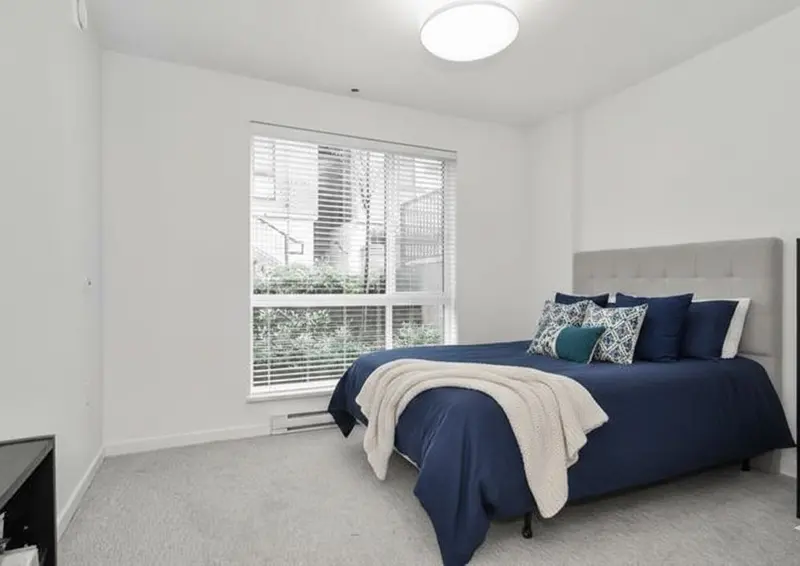 A110 20087 68 AVENUE - photo 3 of 7