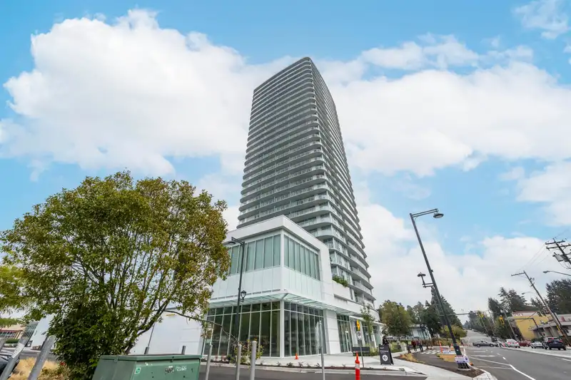 609 13685 102 AVENUE - photo 1 of 31