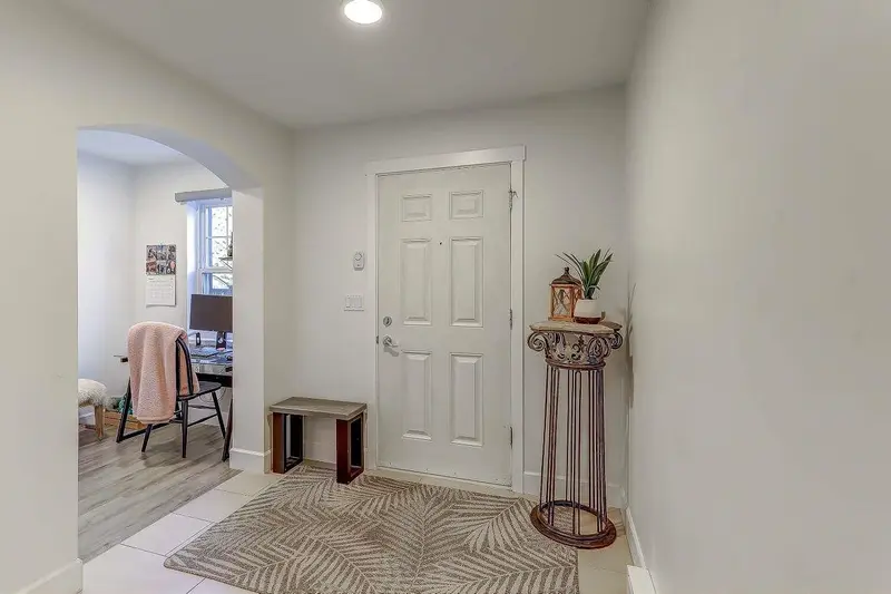 53 19572 FRASER WAY - photo 2 of 25