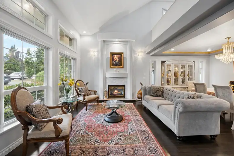 18063 99A AVENUE - photo 3 of 25